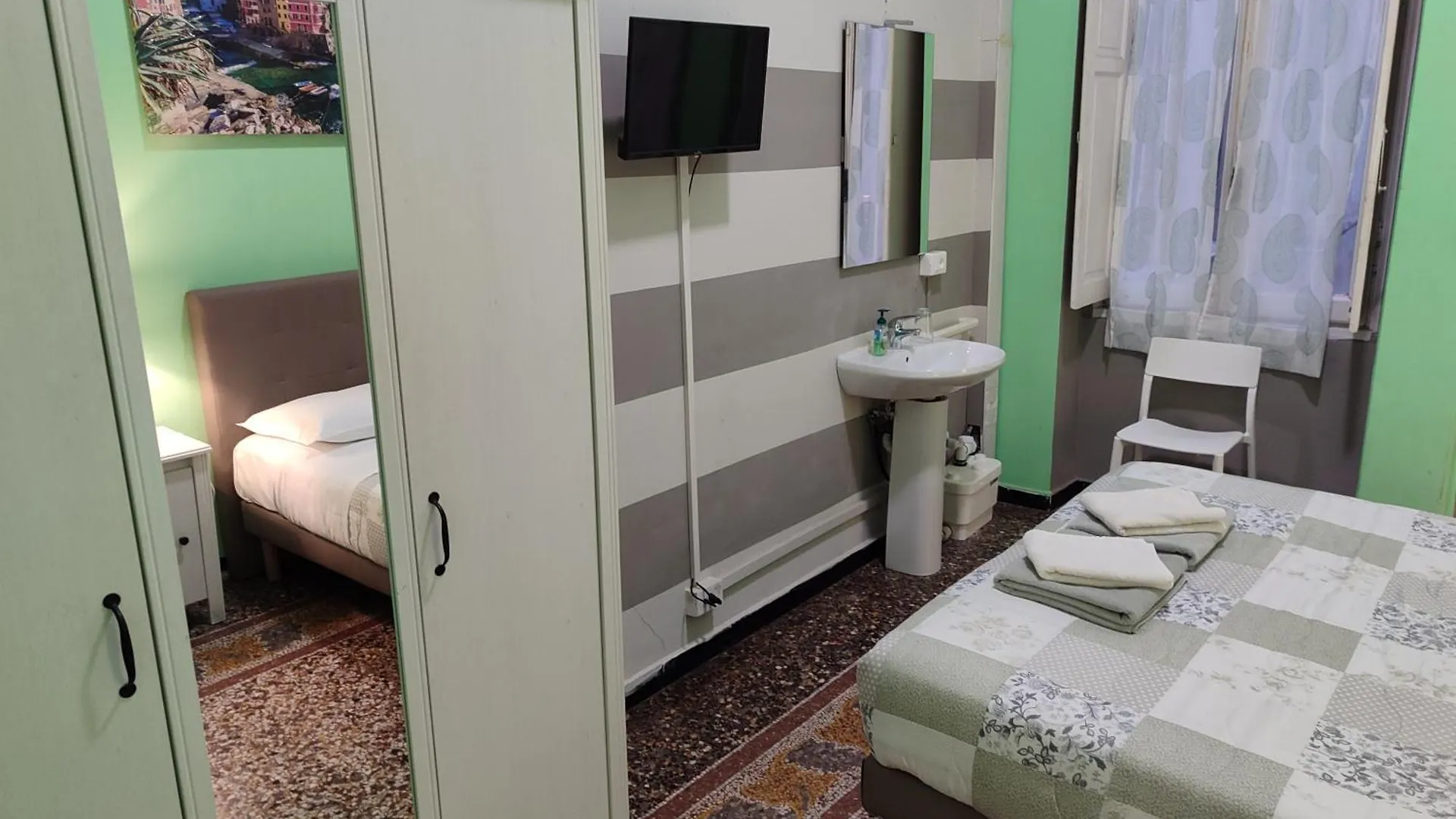 Albergo Locanda Alambra Cenova Otel