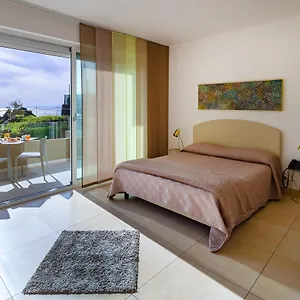 https://zeus-residence-hotel.sicilyhotelsitaly.net
