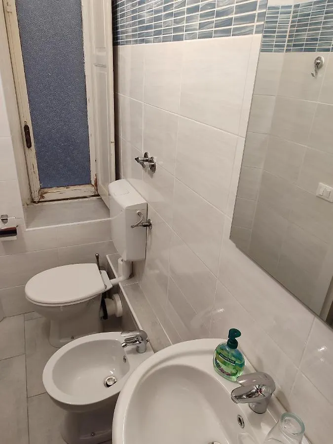 Albergo Locanda Alambra Genoa 2*,  Италия