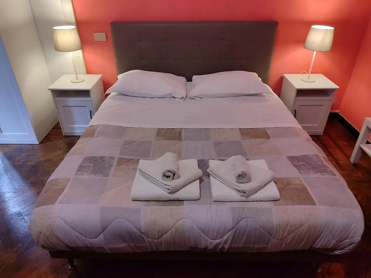 Albergo Locanda Alambra Genoa 2*,